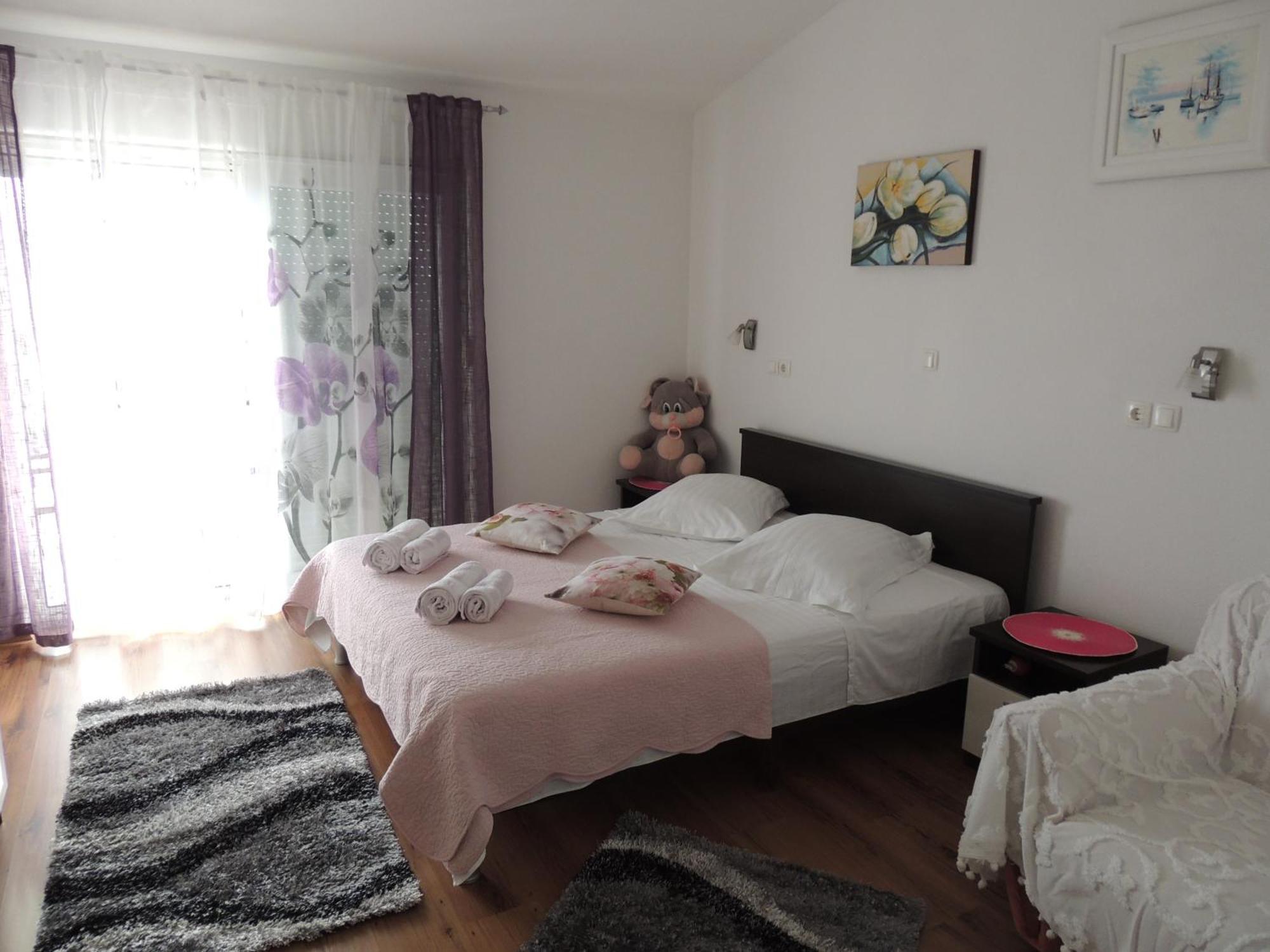 Apartments Nika Подстрана Номер фото